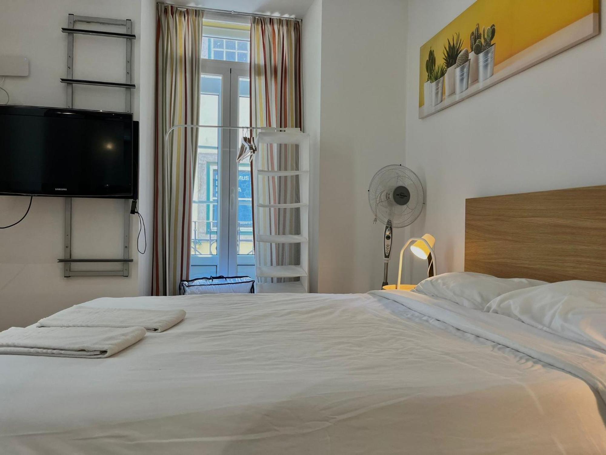 2 Bedroom Apartment - Bairro Alto Residence Lisbon Exterior photo